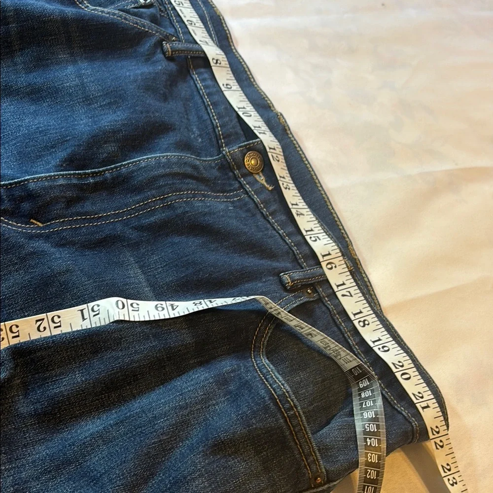 Levi’s 559 Relaxed Straight Fit Jeans Size 42x32